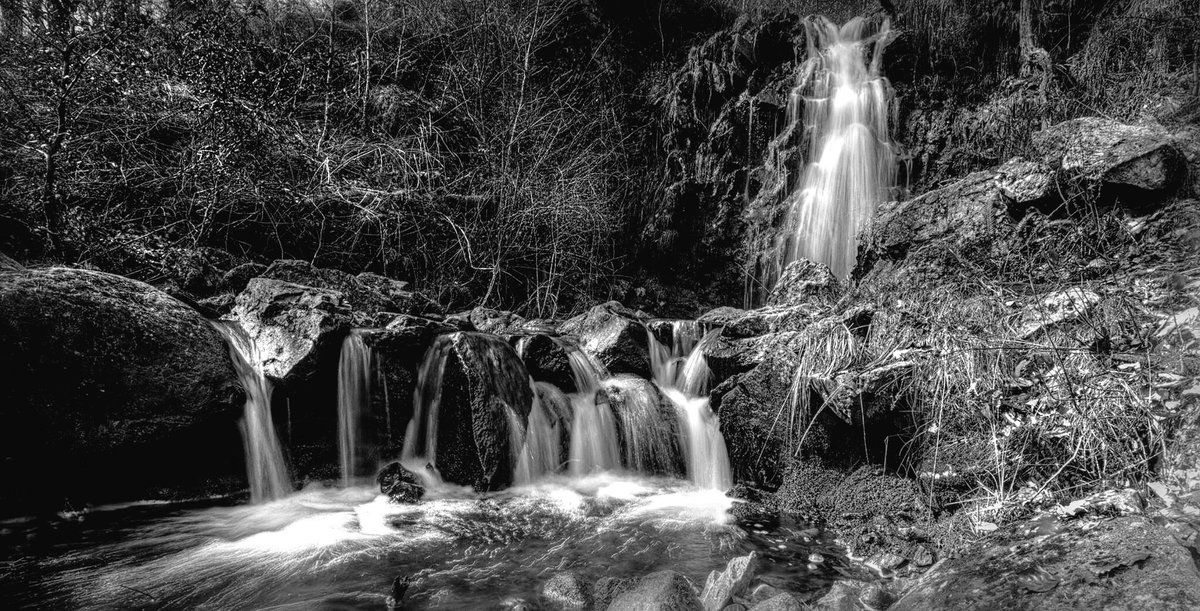 HillsDistant's tweet photo. The very literal 'Wet Gill', flowing with Spring water, Duddon #cumbria #LakeDistrict #NotJustLakes @HillsDistant https://t.co/Dmvbb2peSV