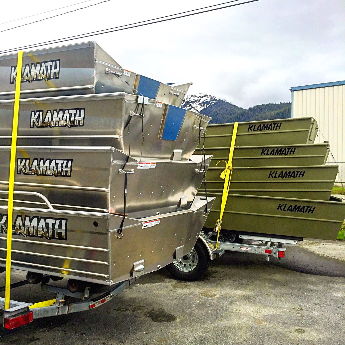 williesmarine's tweet photo. Come check out our new line of Klamath boats! #Klamath #skiff #jonboats #riverboat https://t.co/3wEm7Et9d2