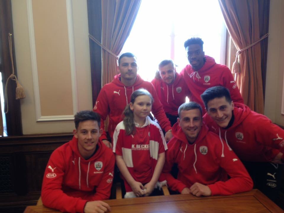 hall_leanne's tweet photo. My girl meeting the Barnsley players at the town hall today @bfc_official she loved it ❤️ https://t.co/8baQeeOrJ8