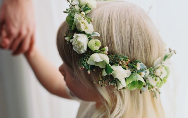stylemepretty's tweet photo. This precious little flower girl is what we call #cuteoverload! https://t.co/3Xy4kPKGRs Photo: Charlotte Jenks Lewis https://t.co/E3Cphkoy8a