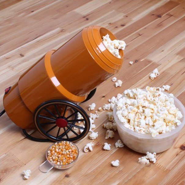 ForHomeUse's tweet image. Popcorn canon launcher! #kitchen #gadget #food #popcorn