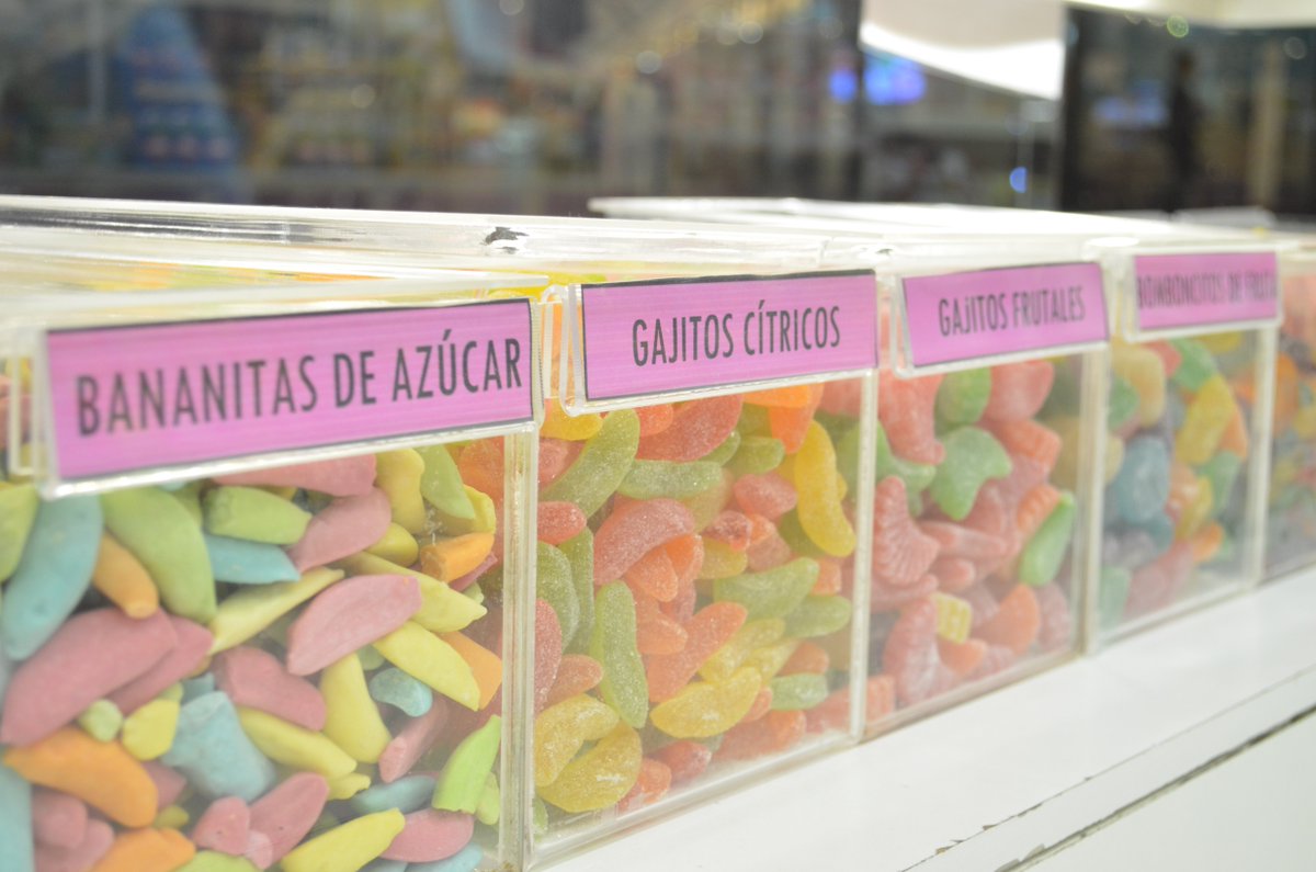 SweetSweetWayOk's tweet photo. ¡Día nublado!Acercate a nuestra sucursal de @DinoMall y llenate los bolsillos con tus golosinas favoritas #Buenaidea https://t.co/xpvF8mVd3D