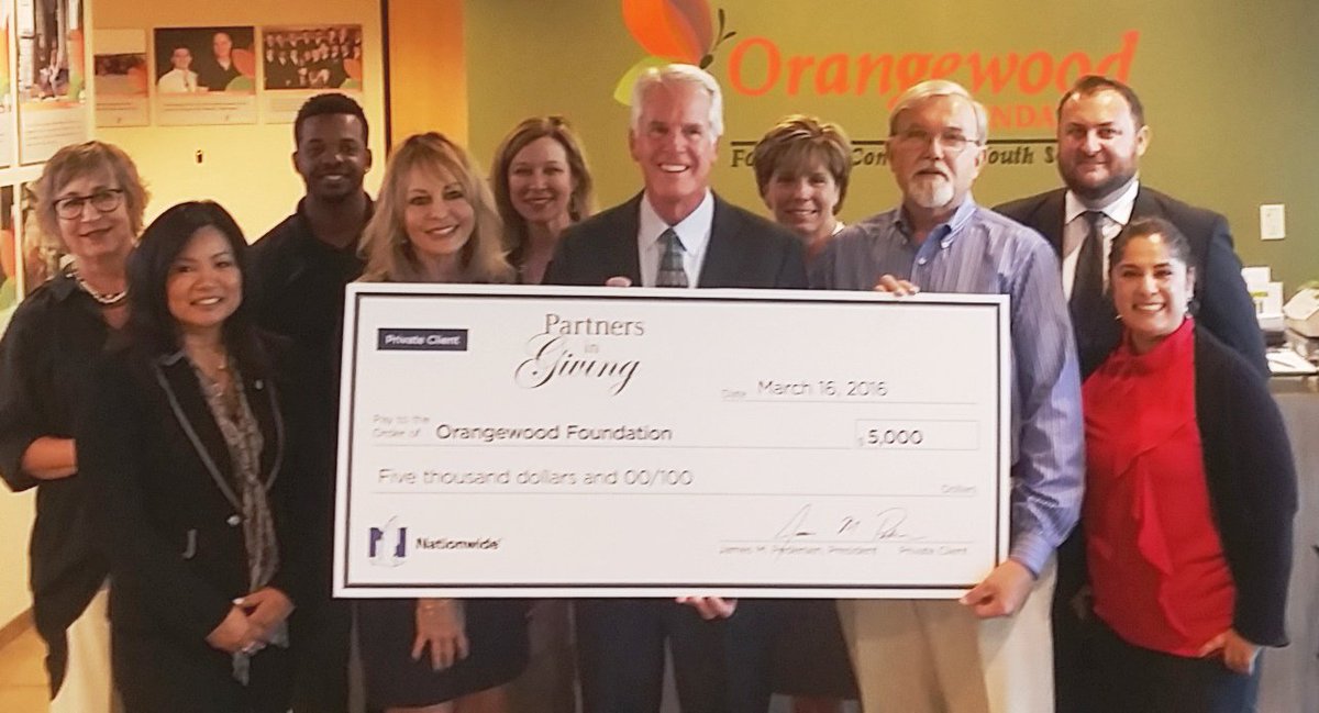 NWprivateclient's tweet image. @orangewoodfdn rcvd $5,000 donation frm @NWprivateclient &amp;amp; @TuttonInsurance bit.ly/23m4oZM  #thinkNWPCfirst