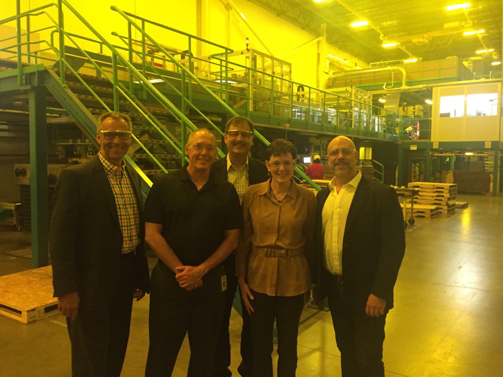 stevenoverman's tweet photo. Love this amazing factory, where #sustainableprint begins! #kodak #kodaksonora https://t.co/SaGnx586Pi