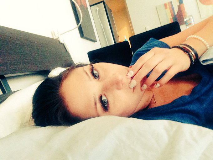 #goodmorning #kisses https://t.co/whBFe3YOHX<a href="/tag/goodmorning"class="tags">#goodmorning</a><a href="/tag/kisses"class="tags">#kisses</a>