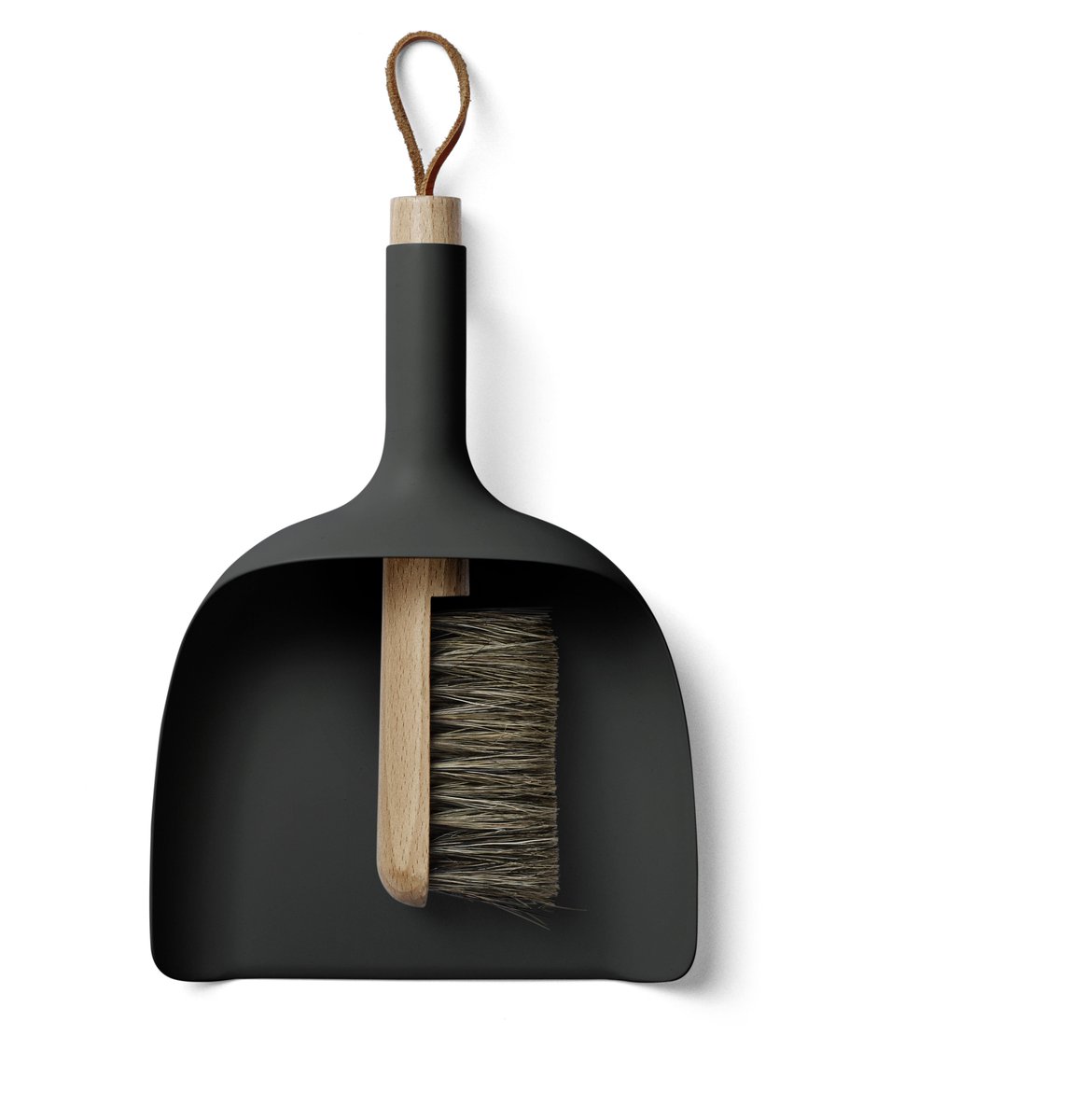 We now stock our best-selling Menu sweeper and funnel in black - tres chic! bit.ly/sweeperfunnel