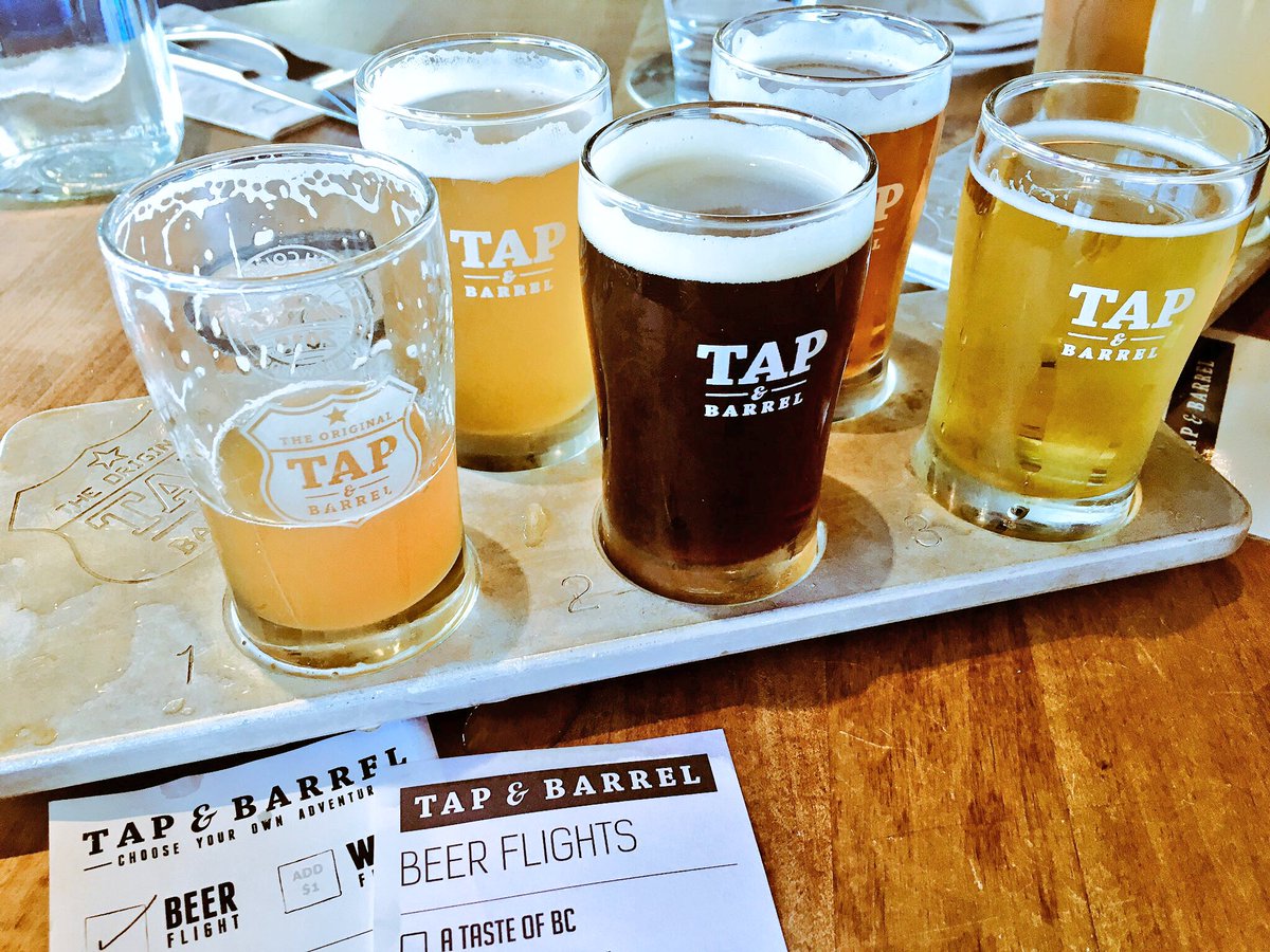 ky_talks_sports's tweet photo. It's a beautiful day for beer🍻 #tapflights @tapandbarrel on #NationalBeerDay with @IAmMapes https://t.co/Z3Cevkvm8C
