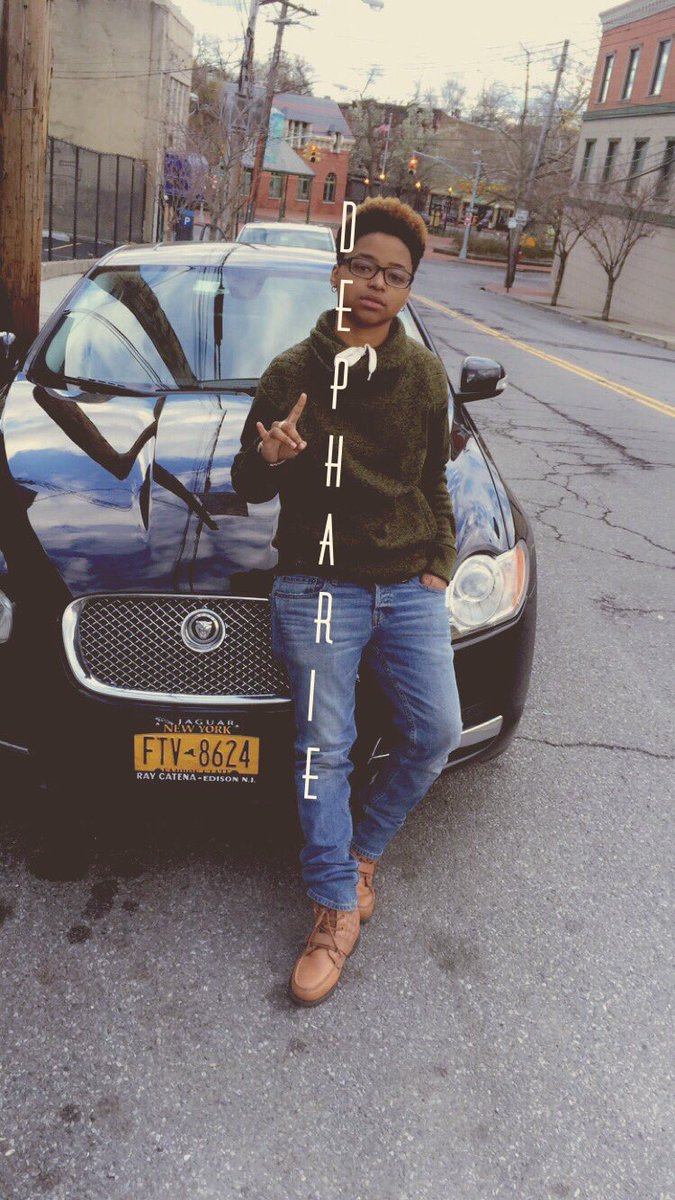 Depharie's tweet photo. What's the move tonight #NY
#statenisland #madhouse
#dmhforever #GODEPH #blessed #highlyfavored #Arie https://t.co/EM0QSlRONF