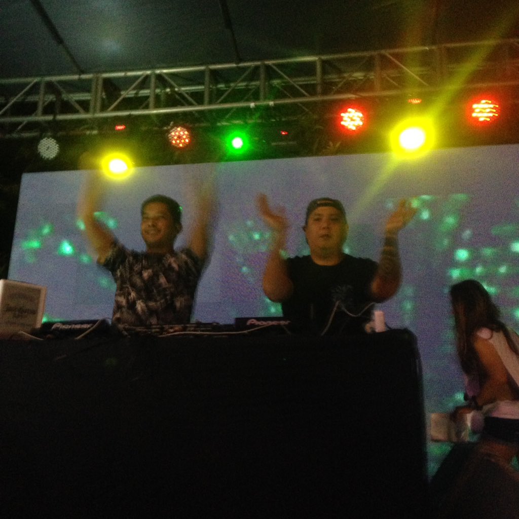 jcolocoloc's tweet photo. SURREAL!!! #CUERVOxNAUTILUS2016 https://t.co/19KLq1oAEc