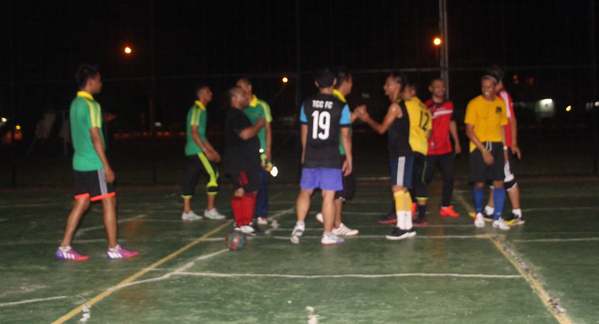 KDKEDAH171's tweet photo. #SemangatKesukanan #Futsal #6Apr16 #NavyPeople #RTMLabuan #KgLubokTemiang sempena #SehatiSejiwaTLDMRTM @mawilla2 https://t.co/507xJG4dHD