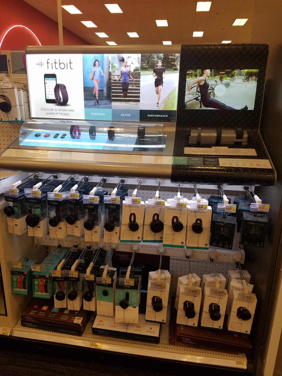 Looking for a fitbit, we got you cover at T1138.. #noouts <a href="/ishmail200/">Ishmail Nabay</a> <a href="/JonHall001/">Jon hall</a>