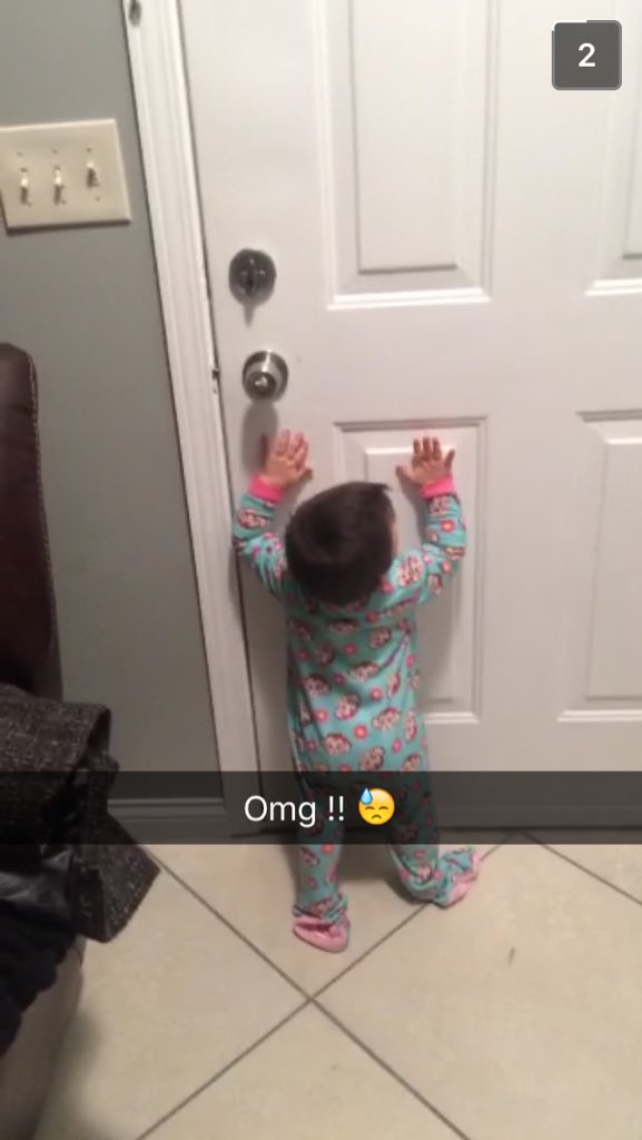 Kimberlyydiaaaz's tweet photo. #like if your niece is like that https://t.co/BZvrxDuGEC