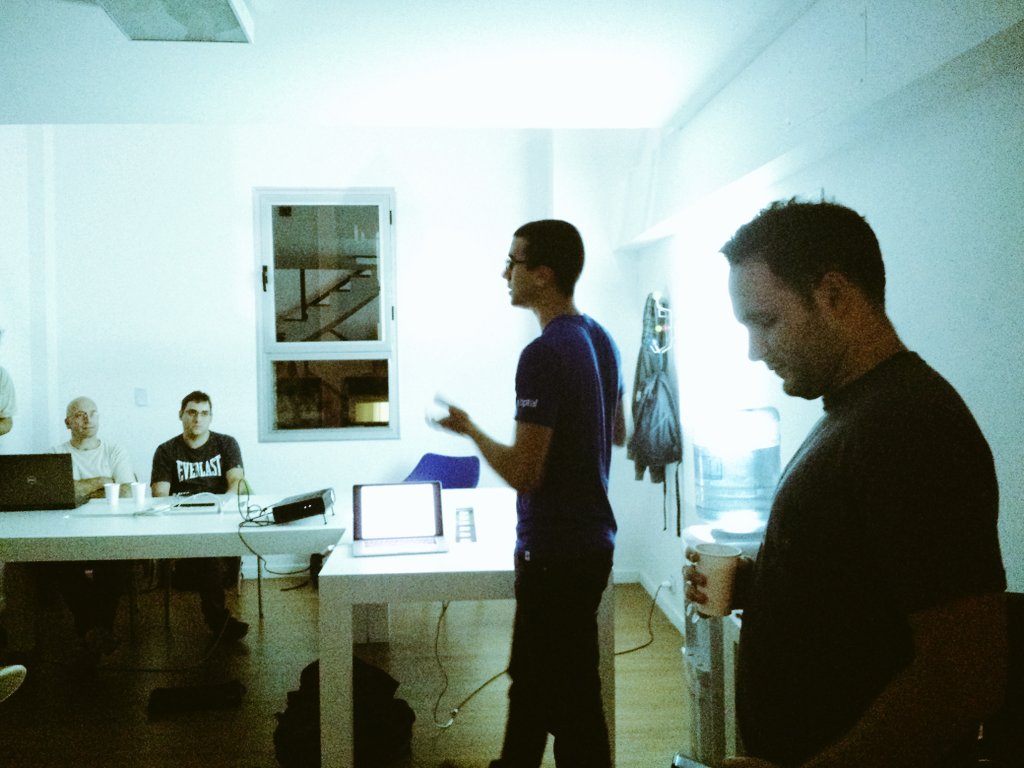 aldohcoria's tweet photo. #freelance #revolution @toptalllc @DrorLiebenthal at @coworkrosario https://t.co/yDeFCxZA22