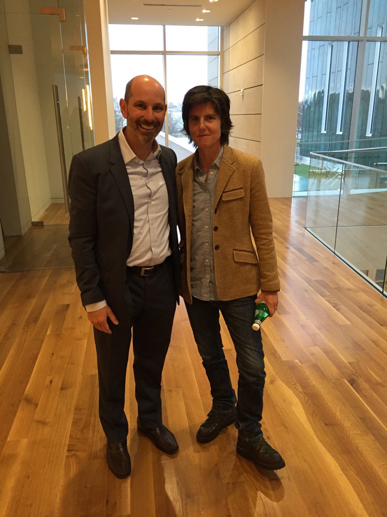 IraSharfin's tweet photo. Thanks @TigNotaro for being awesome @columbusmuseum @continental1939 #creativecomedian https://t.co/LJZ2yUiw0D