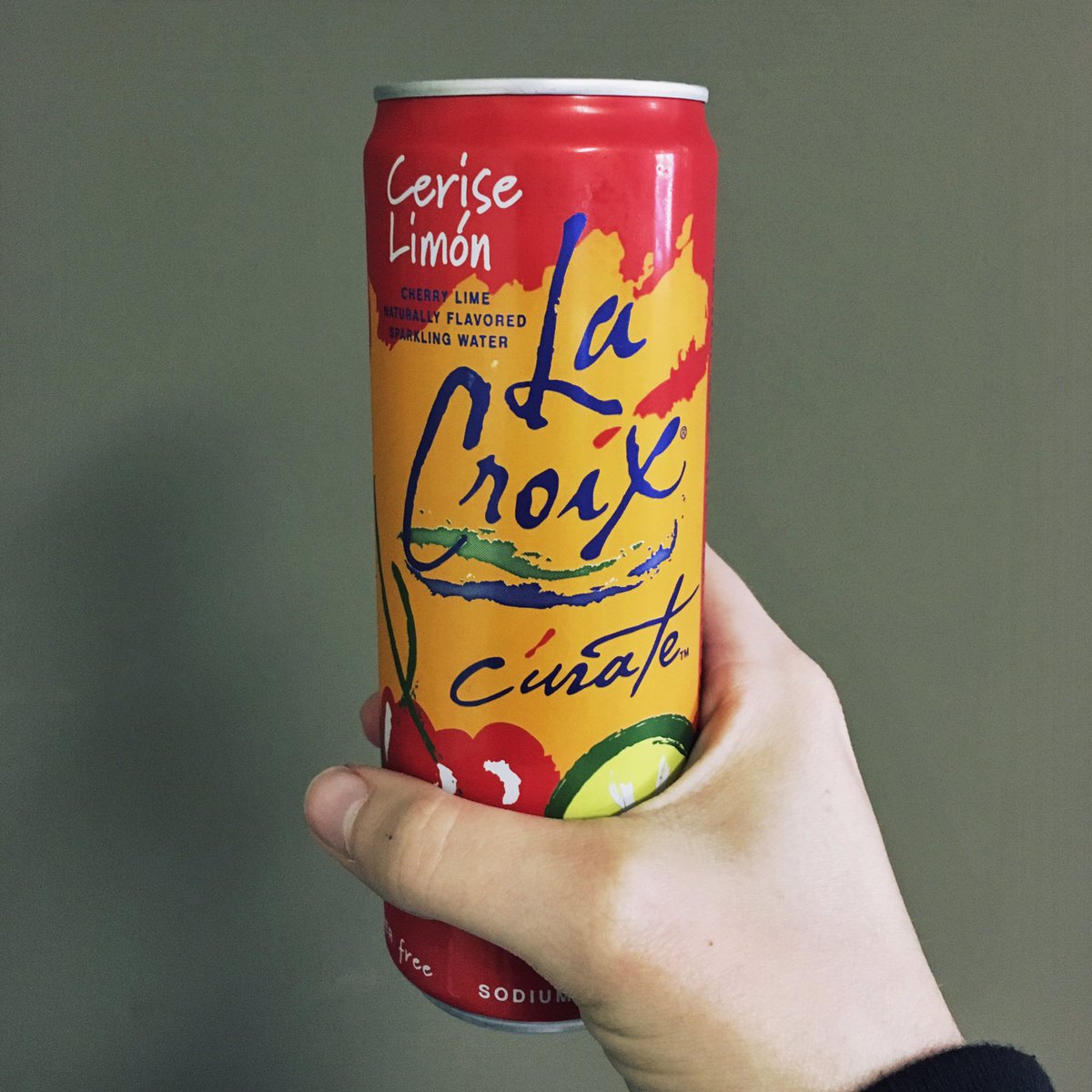 QuintHealth's tweet photo. Cut soda cravings with @enjoyLaCroix! What's your favorite flavor? 😋 #healthyhabits #cutcravings https://t.co/6P4BPlw0YU