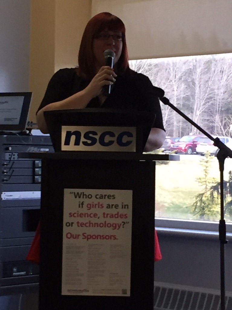 Lori Rogers kick'n it as emcee at the <a href="/Techsploration/">Techsploration</a> Banquet!  #techsploration #WomanInSTEM