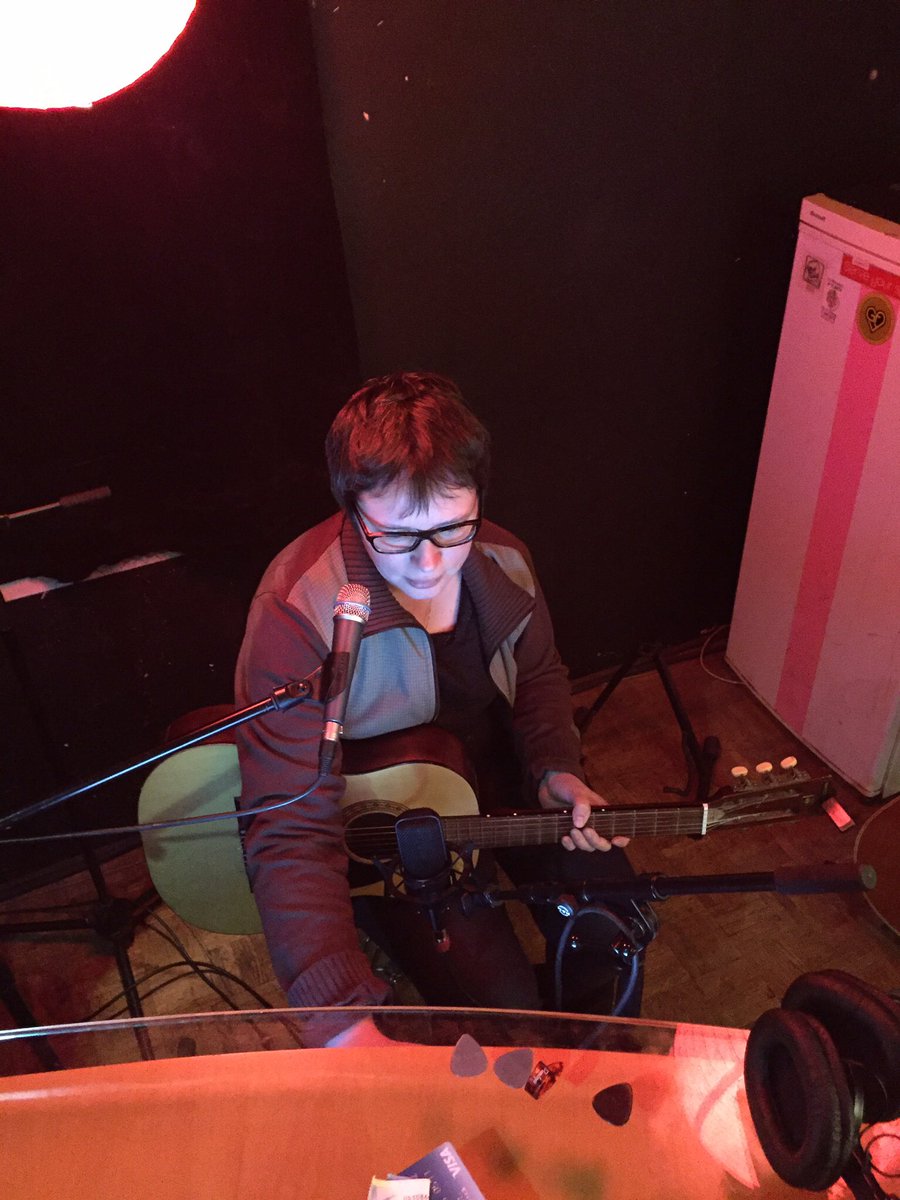 poptones_studio's tweet photo. Recording six great songs by Pollyanna ! #Trident65 #Girardin #audiopro #recordingstudio https://t.co/7IxWWx2Ssk