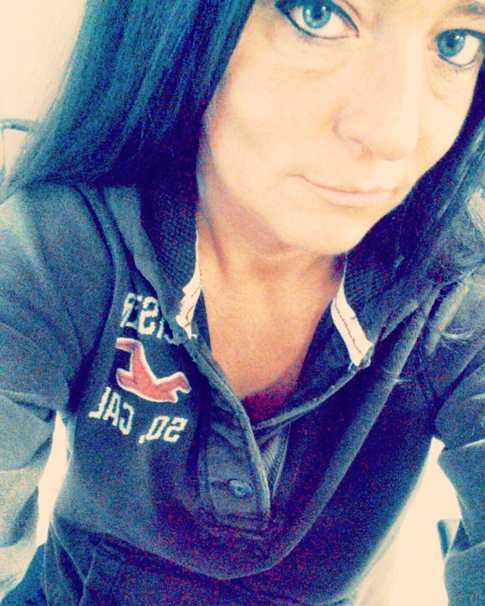 Skull13freak's tweet photo. #Thursdayselfie https://t.co/OYTo2M3ZcU