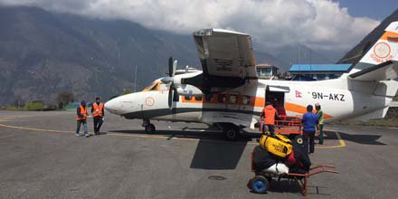 GE_Aerospace's tweet image. .@EViesturs arrives in #Nepal via @GomaAir w/ @GEAviation #H80 engines! #AnswerTheCall invent.ge/1qaf8Mc