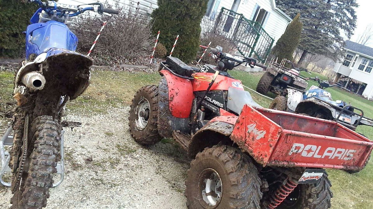 Skull13freak's tweet photo. #muddingfun https://t.co/DxztI1eP8n