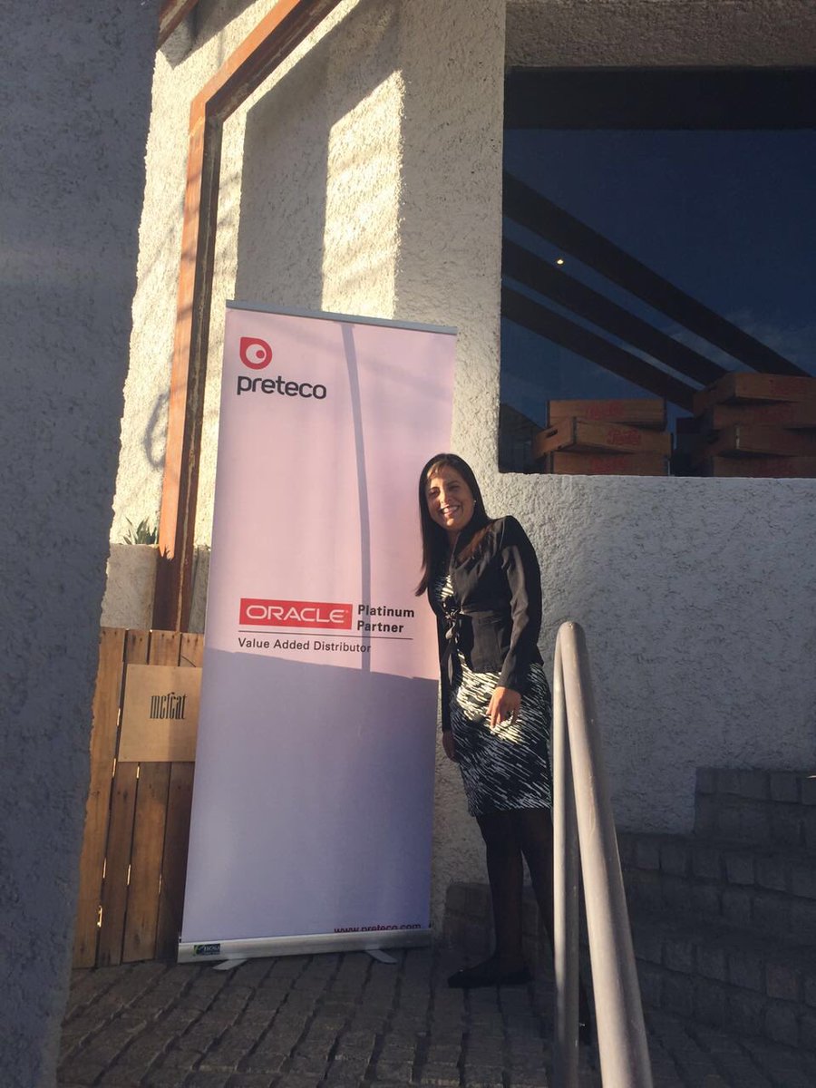 Preteco's tweet photo. Ya vamos alistando todo para recibir a los invitados #CRMServices #OracleTrends2016 #Cocktail #Bolivia https://t.co/mjNgxIc420