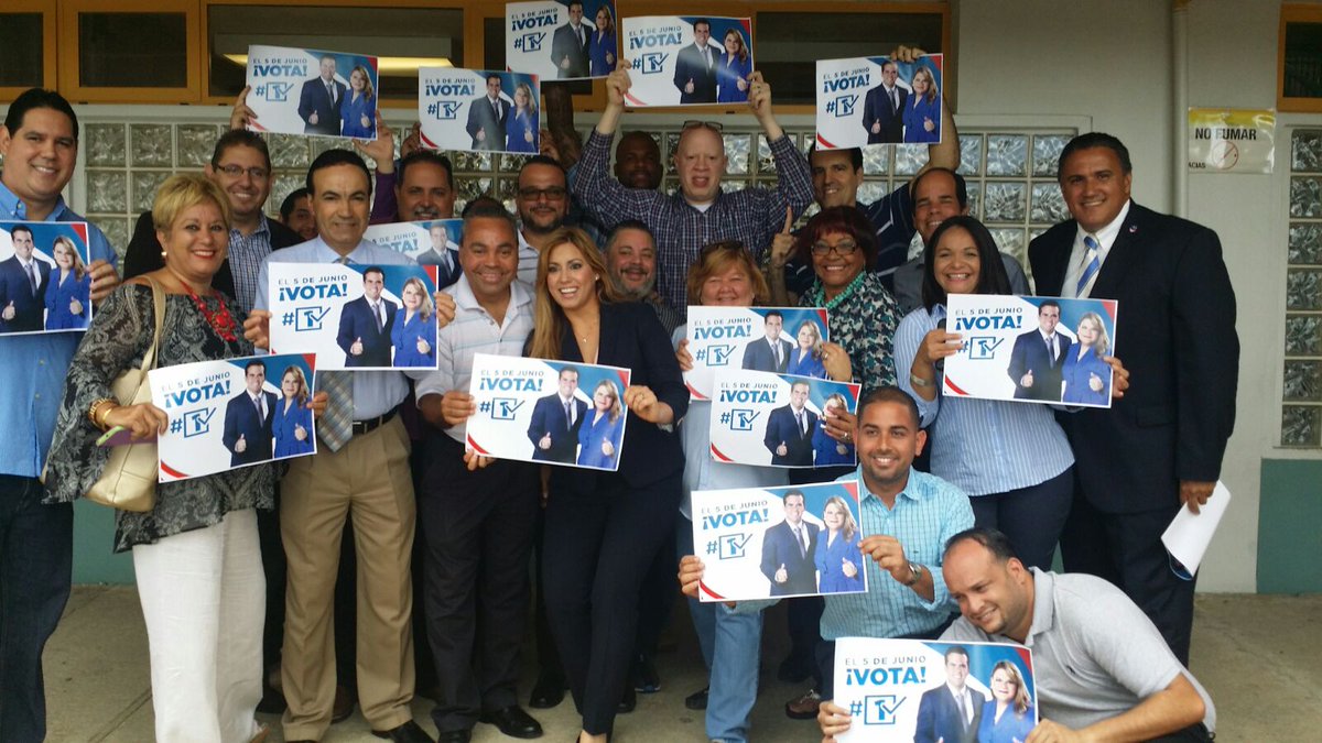 JMrodriguezrosa's tweet photo. Servidor Público por el futuro de PR el 5 de junio sal a votar por el #1  @ricardorossello y @Jenniffer2012
#EnRRuta https://t.co/gJL84g0i6D