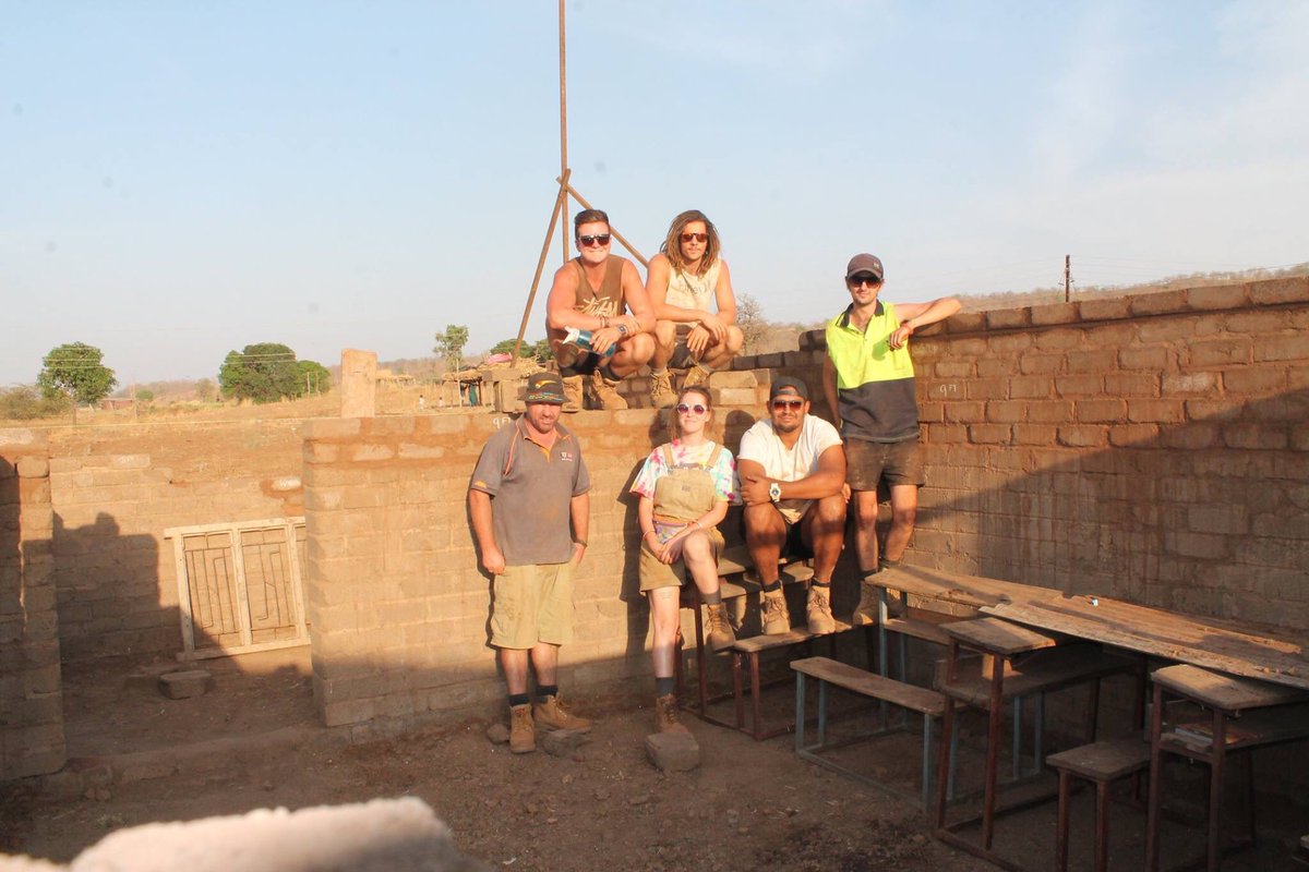 jon05wallace's tweet photo. Swinburne Global Tradies are back home after an awesome trip..   Jamnya Sustainable housing project #jamnyaproject https://t.co/LiYmEuPbVV