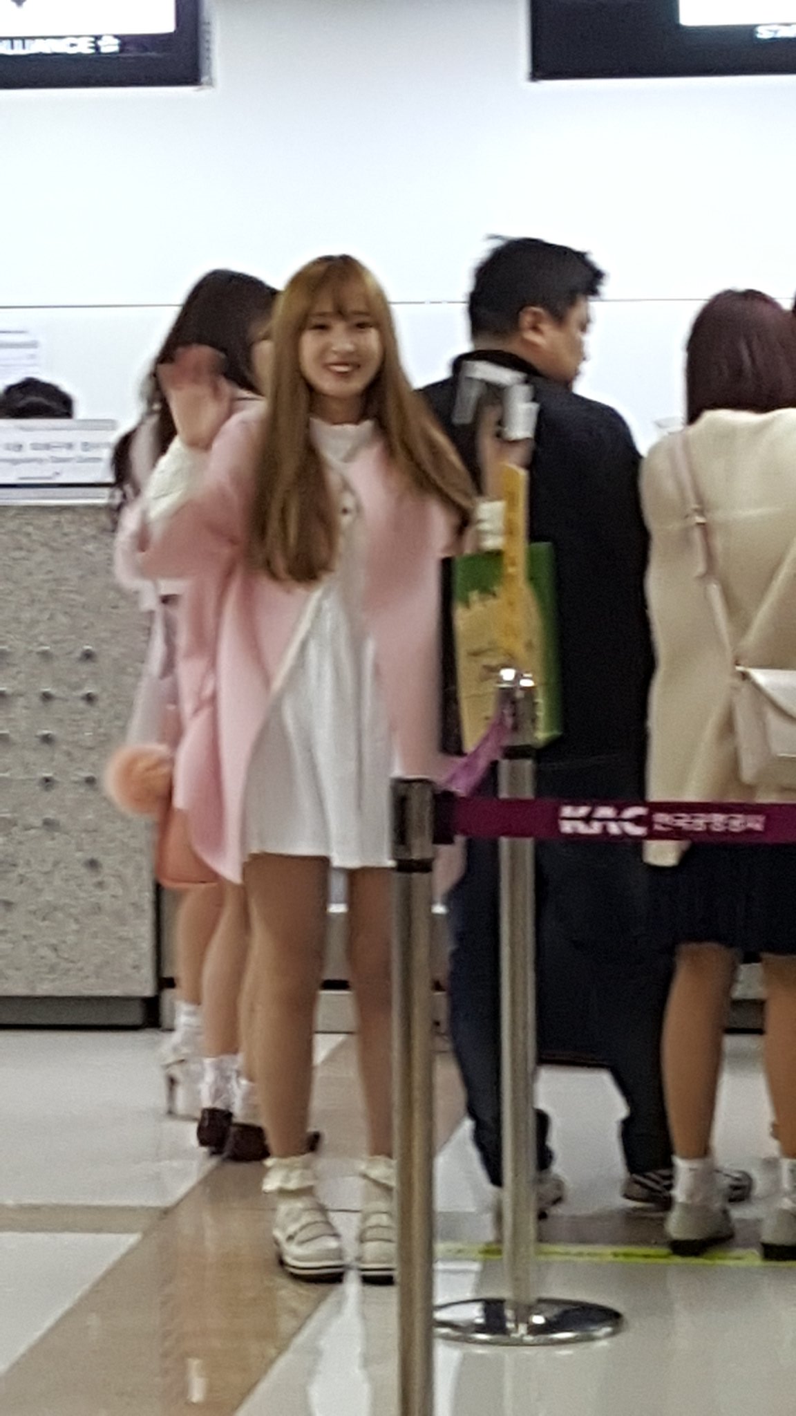 CfeLLpXUEAAdr1j.jpg:orig