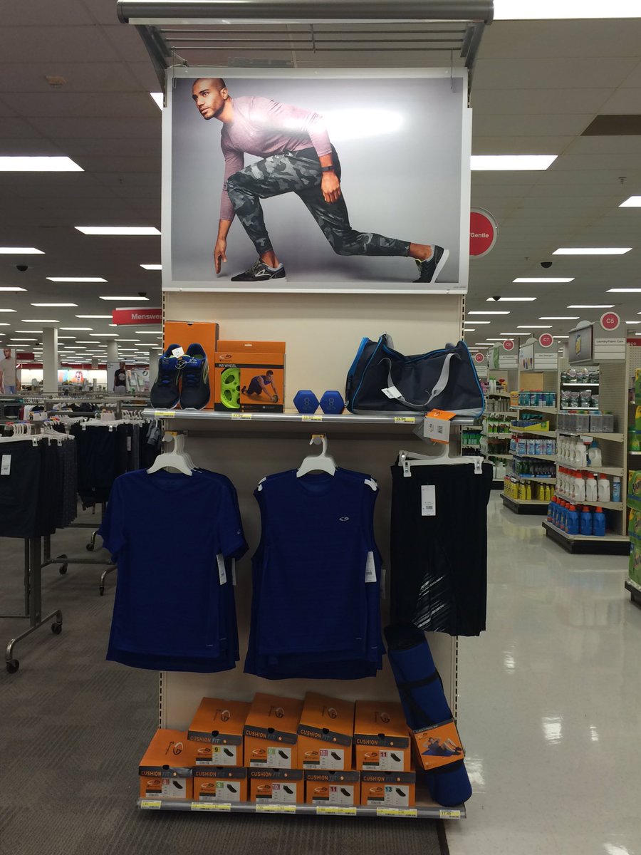 KinerMargaret's tweet photo. Breaking rules &amp; driving bottom 3!!! #BeBold #30in2016 @GinaMogollon @LydiaDiazTGT https://t.co/uMewD83Bqj