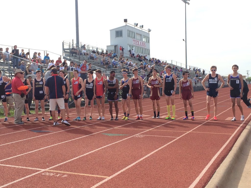 TXMileSplit's tweet photo. This is gonna be a good one! Men's 1600m run! https://t.co/ETVaYRS1dM