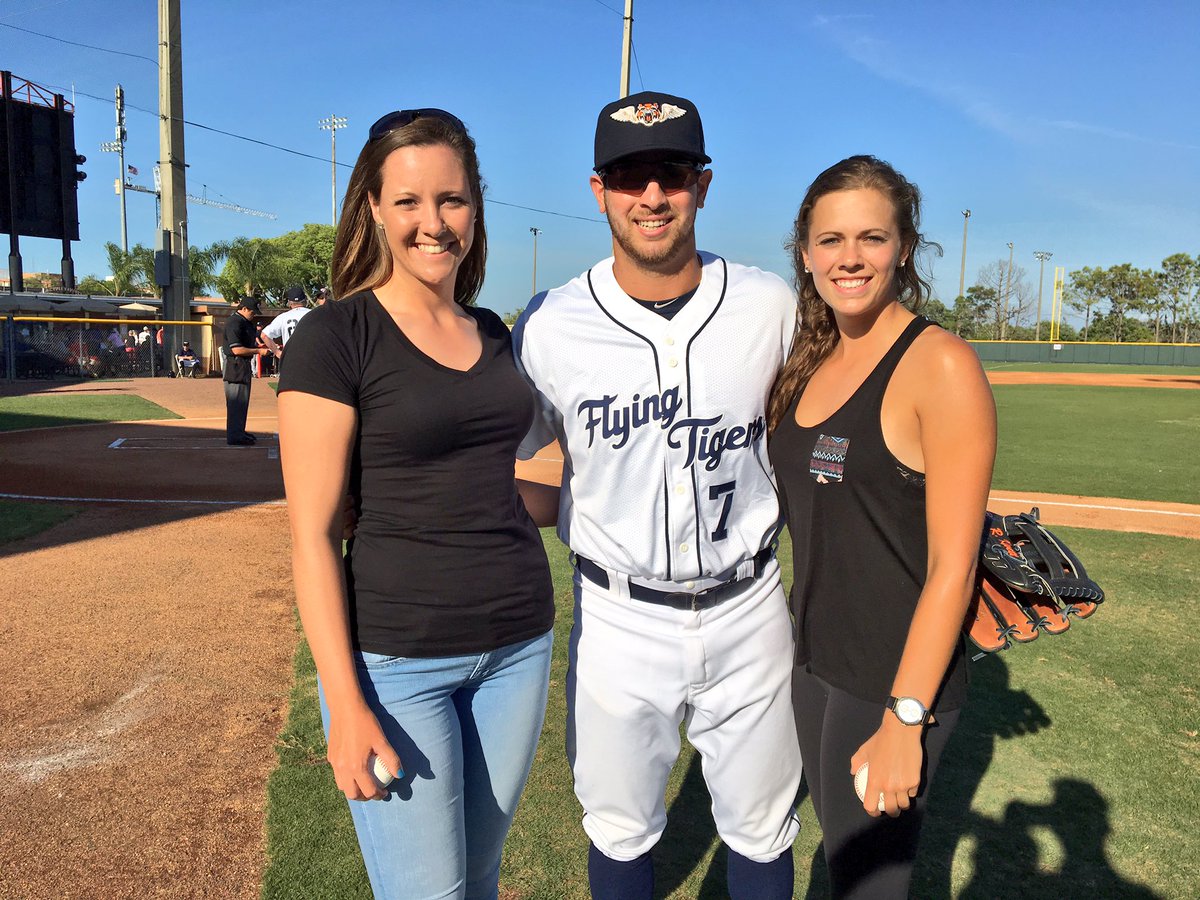 EpsonTour's tweet photo. .@meierch_54 and @Lindsey_Lammers just tossed 1st ⚾️ at @LkdFlyingTigers opener! @FloridasNatural CC starts Fri! https://t.co/D2wwXXrahz