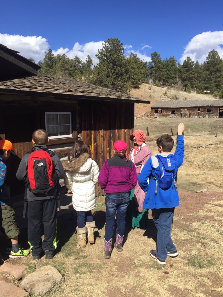 DHSLinkCrew15's tweet photo. Freedom is learning about living in an 1800s homestead. #hightrails @CSSD11 @PrincipalSPark https://t.co/drpDMrQVi8