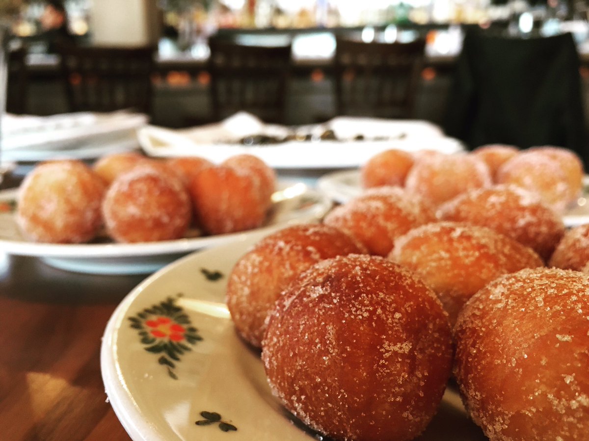 chefalexlevin's tweet photo. ICYMI these #bomboloni w/ #bahibe #chocolate + raspberry jam will be the #dessert special this Friday! @valrhonausa https://t.co/rAEhIrgu9Q