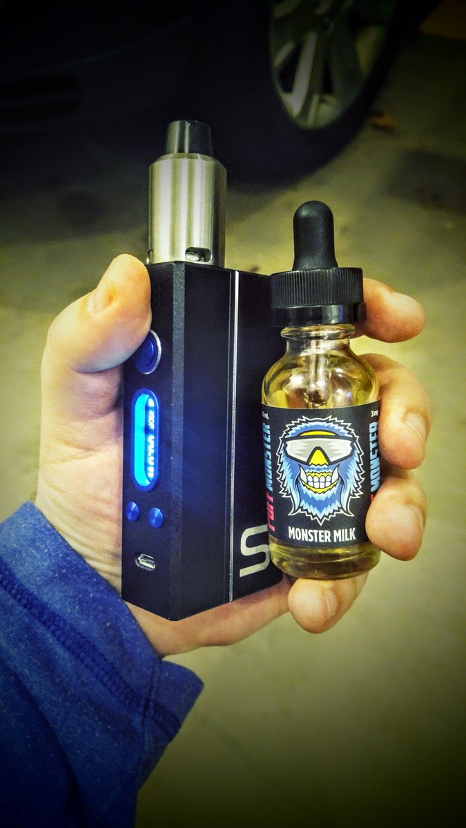 dp92180's tweet photo. My new friends the #Tsunami and #MonsterMilk. Thank you @GeekvapeTech and #PuffMonster #Vape #vapelife #handcheck https://t.co/Kkip2KyvqP
