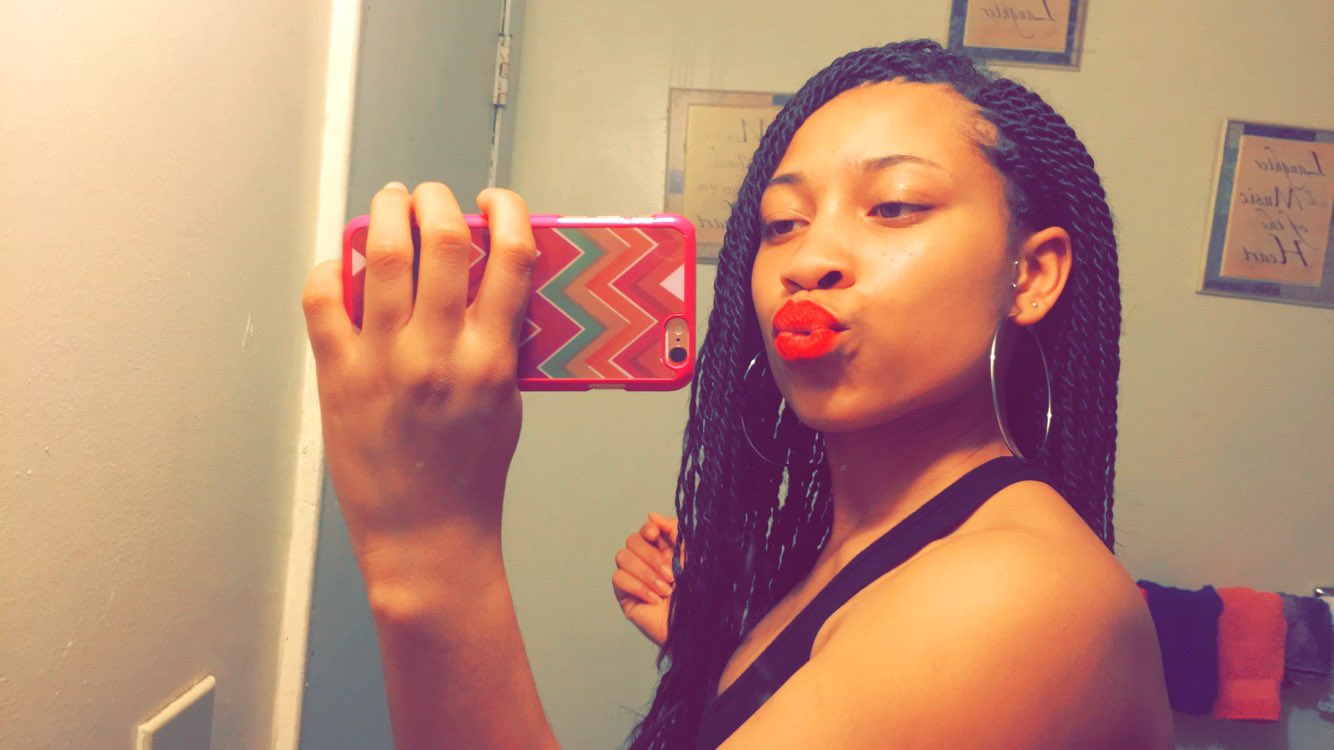 high yellow on Twitter: "avi 😍 https://t.co/jQZmlvWrXS" / Twitter