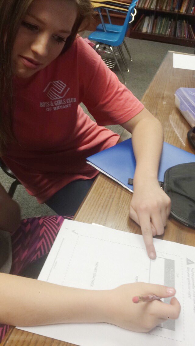 annaclaire_10's tweet photo. Hannah is smart, caring, and probably the nicest person you'll meet! She deserves YOUR vote for VP!❤️ #hannah4Vp https://t.co/fhI39iD1gP