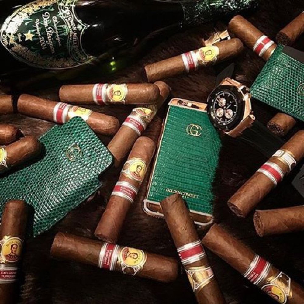 sumLuxury's tweet photo. Classy〰🙌🏽
📷: @ urban_angles on IG https://t.co/kDs1OXxUdo