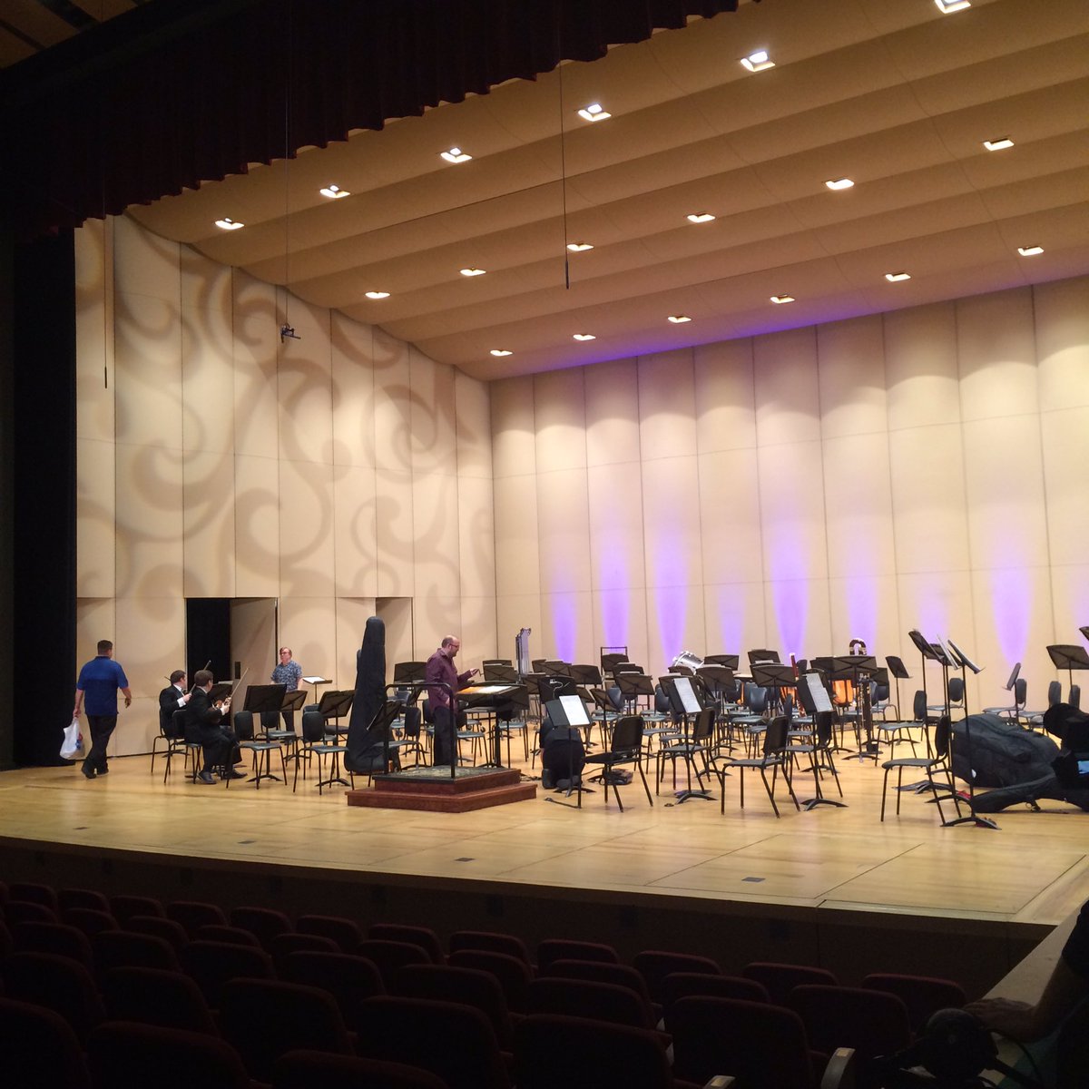 ButlerArtsFest's tweet photo. We're getting ready for opening night with @Brownleetenor here at the Schrott! #ButlerArtsFest https://t.co/xMwK3a8zcE