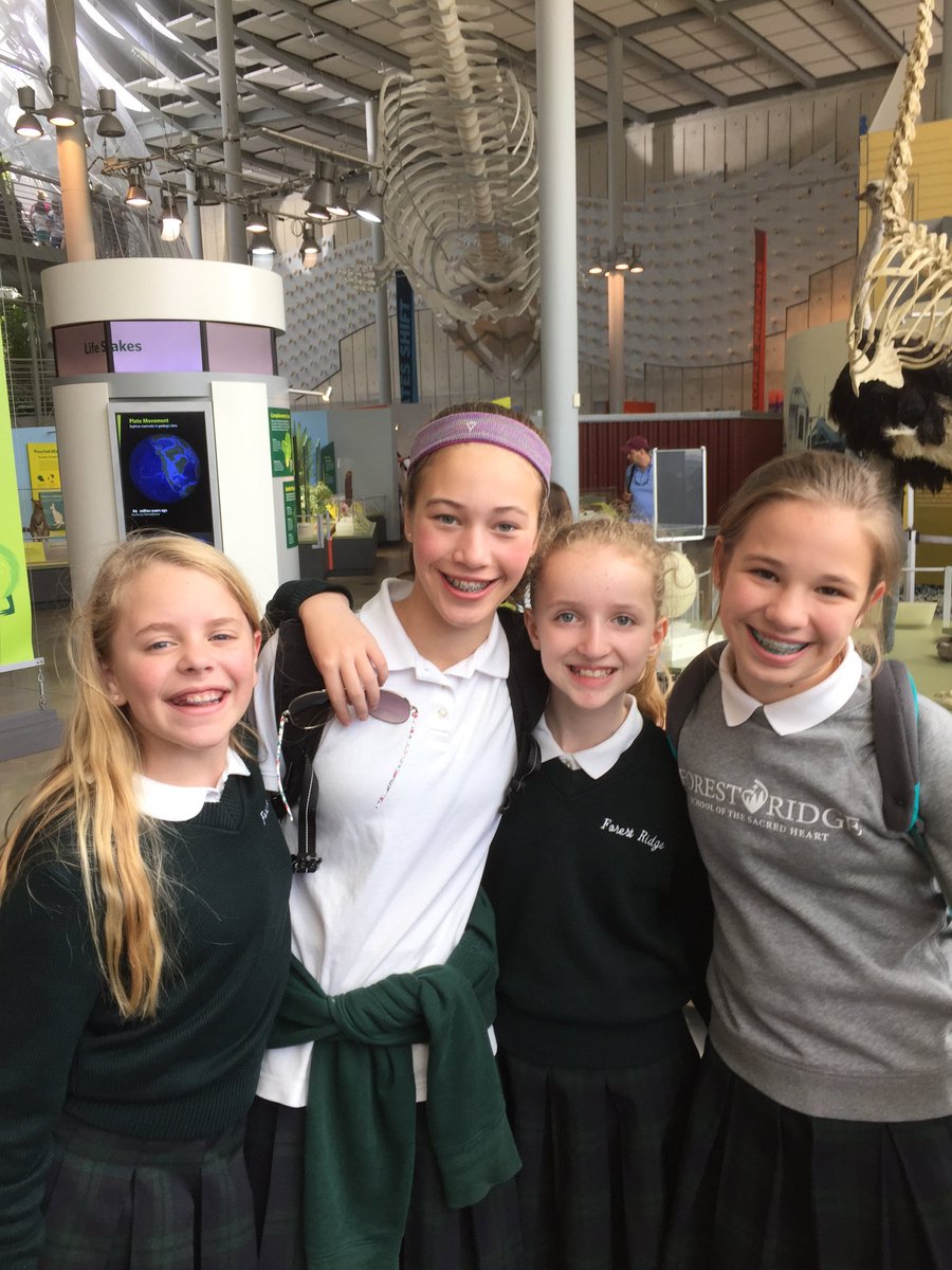 ForestRidgeMS's tweet photo. Penguins, butterflies, and earthquake simulators, oh my! #CaliforniaAcademyofSciences #FRdoesSF2016 https://t.co/cbithKlOZc