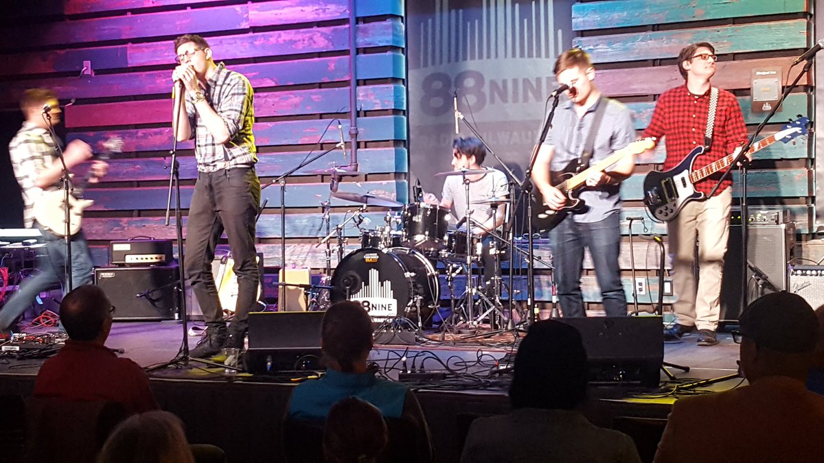 JStefaniak's tweet photo. @RadioMilwaukee @eagle_trace rocking it! https://t.co/bY5MiSnuoK