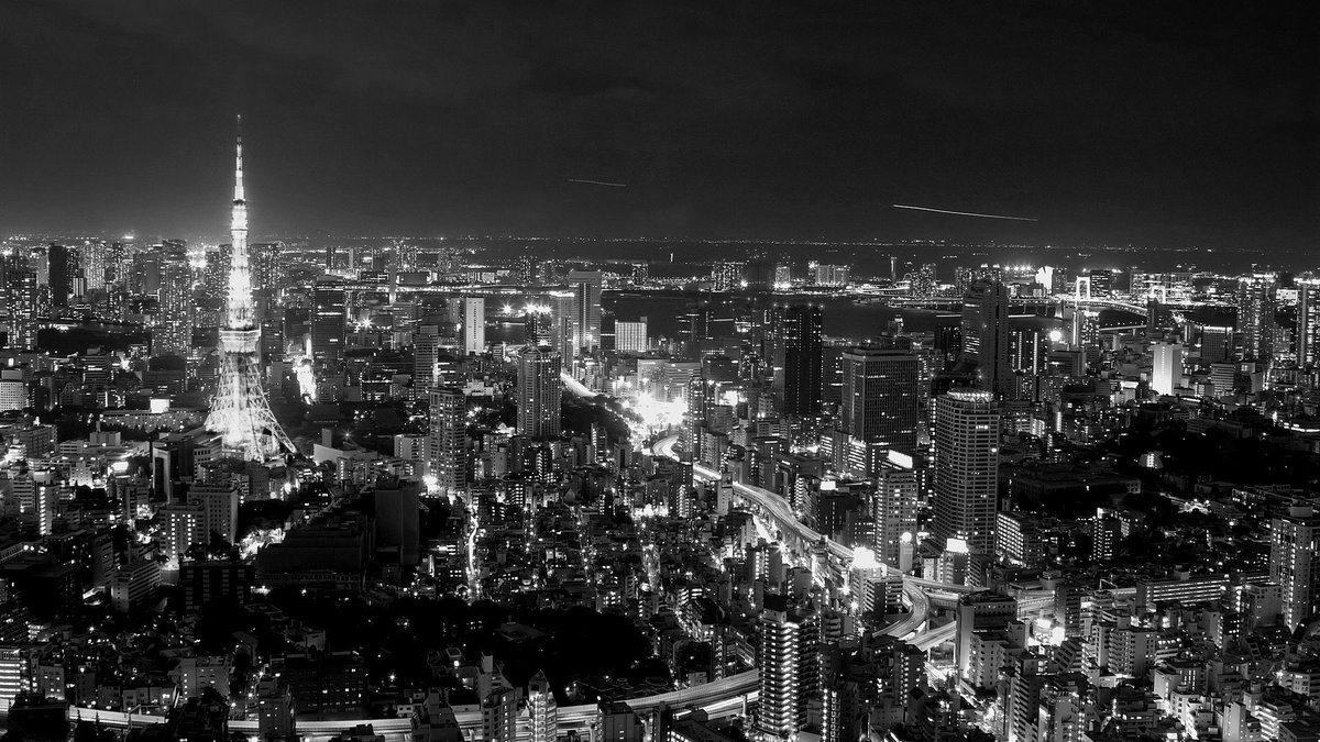 A few tips to get that streetwear game to Tokyo status ow.ly/10iZHZ #tokyofashion #streetwear #tokyo #azn