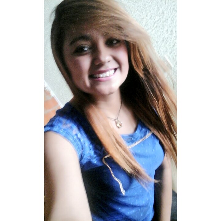 Monika_Musika's tweet photo. sonreir todos loDias https://t.co/GnMIjhPRN7
