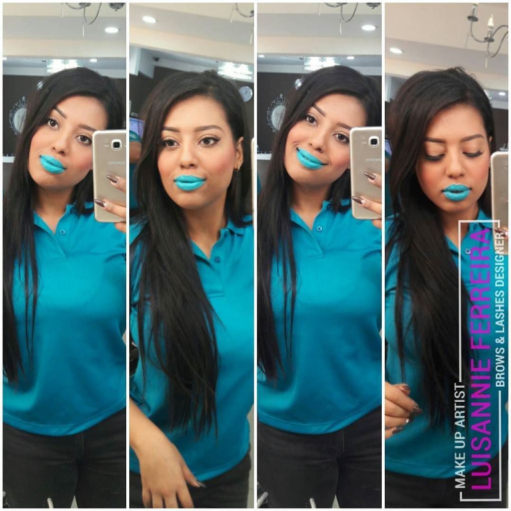 Rodrigalvarezz's tweet photo. ¡Me encantan las cosas diferentes! ♡
 ¿que tal mi labial azul? 

#fashion #listick #fashionbloggers #glam  #estil… https://t.co/4SGiqA4nLf