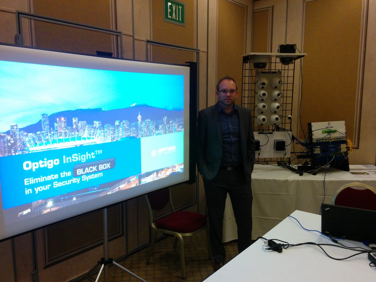 optigonetworks's tweet image. This is Dan, VP Product Management @optigonetworks showcasing Optigo Insight during #ISCW16 @ISCEvents #tech