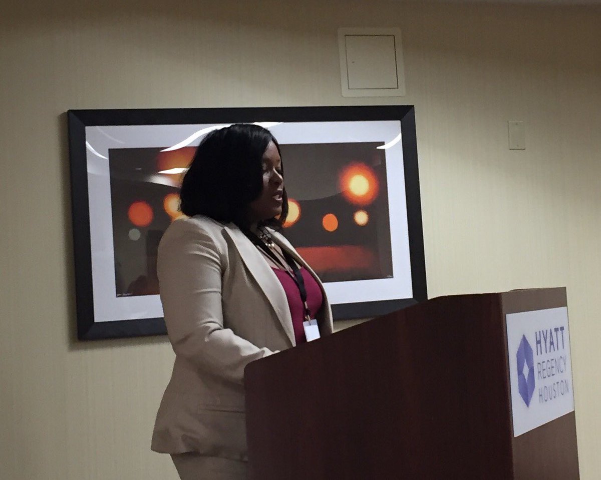 MWalkerCenter's tweet image. Margaret Walker "Jubilee" panelists #CLA2016: @JacksonStateU prof RaShell Spears, doris davenport &amp;amp; Seretha Williams