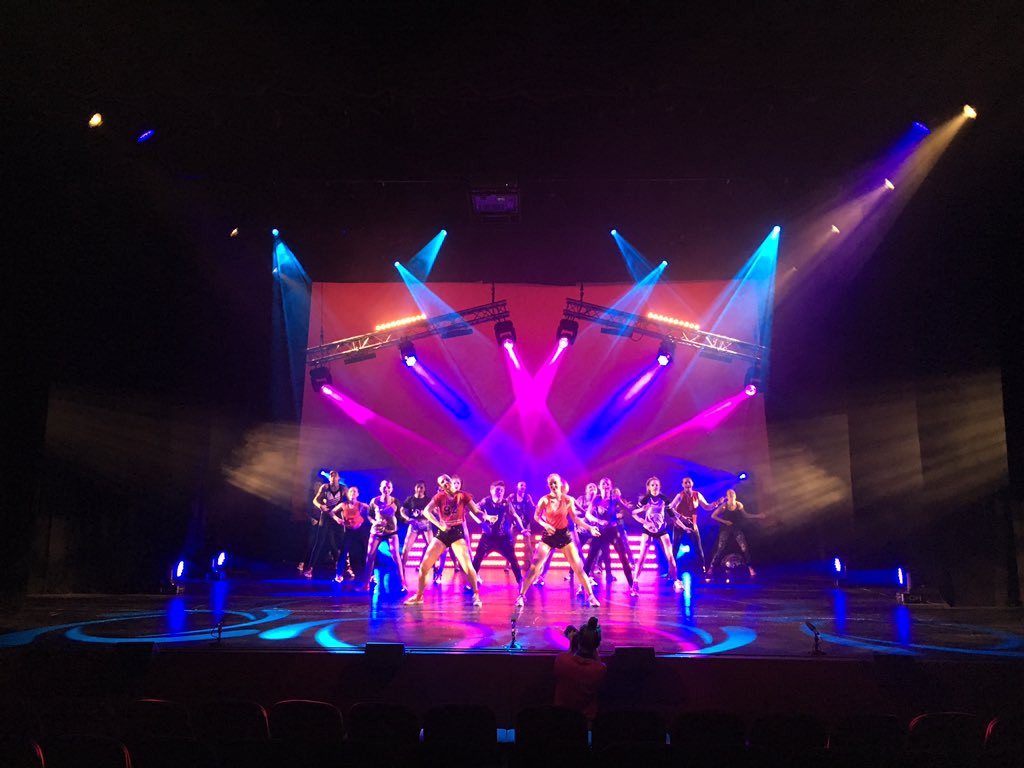 macproltd's tweet photo. Good work on opening night @ExpressionsTA @macproltd #lightingessex #sound #theatre #stage @TowngateTheatre https://t.co/7j4w02PWqs