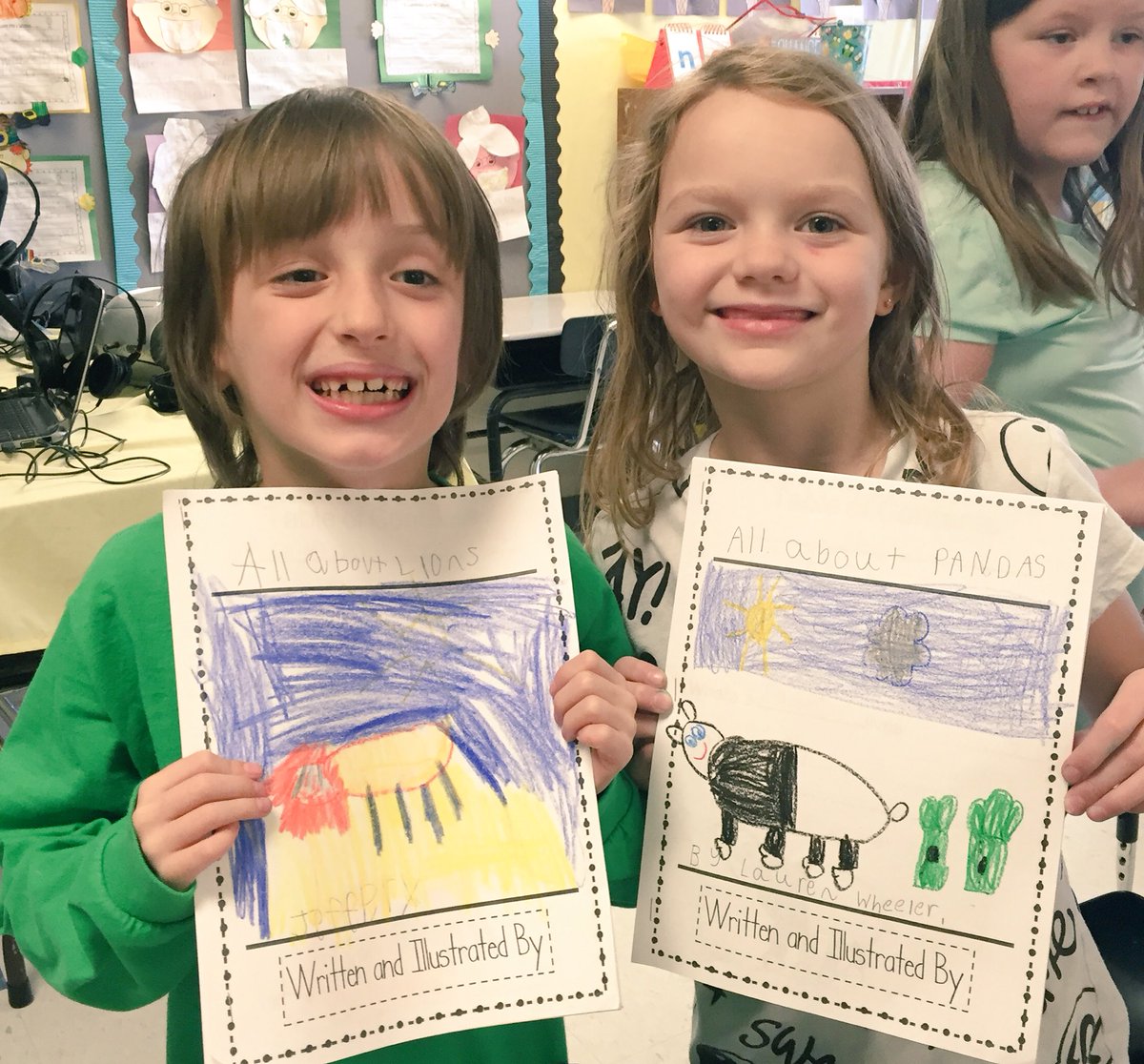Miss_Lyons1's tweet photo. FINALLY finished animal research projects! Whew! Videos on @KidblogDotOrg coming soon! #isdstrong #isd1stgrade https://t.co/8hPhjWOvEy