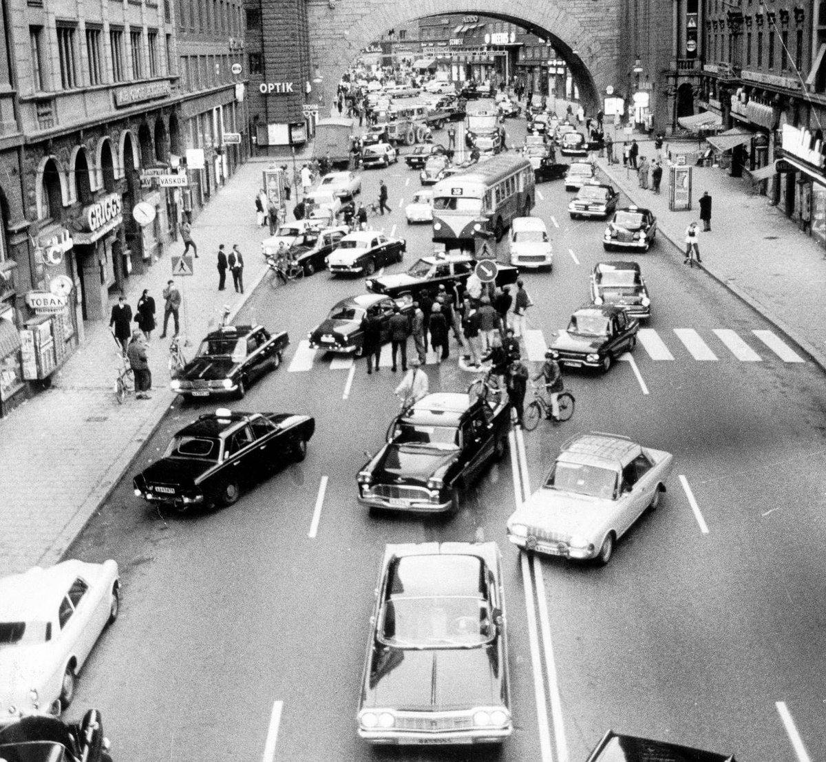 The day Sweden changed from left hand drive to right, 1967.
