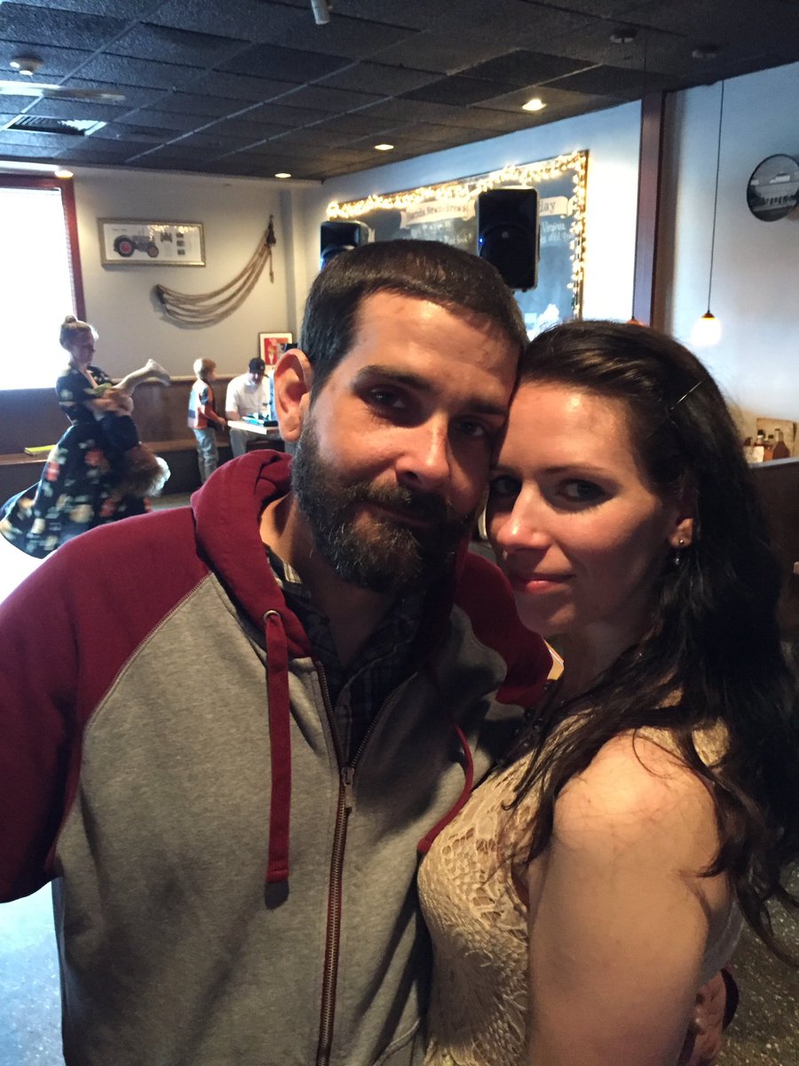lessthanbroken's tweet photo. I married a man that's been my friend for most of my life. 😍 #mybestfriend #sappypost #foreverandever https://t.co/qjFkeRJa4U