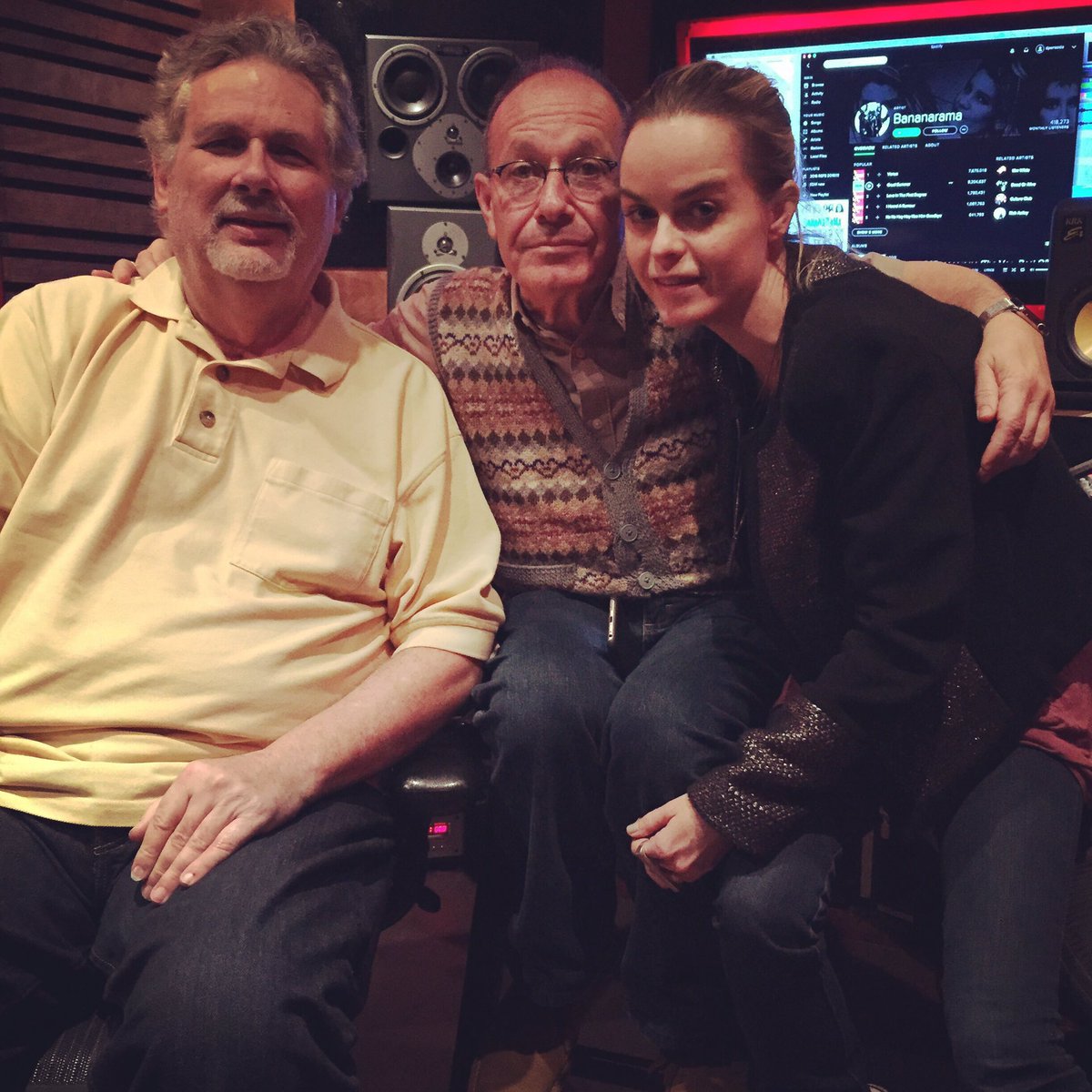 Echobarstudios's tweet photo. New hit single from "Orange is the New Black's" Taryn Manning with Bruce Roberts &amp; Dave Pensado @Echobarstudios! https://t.co/pux39WzuFq